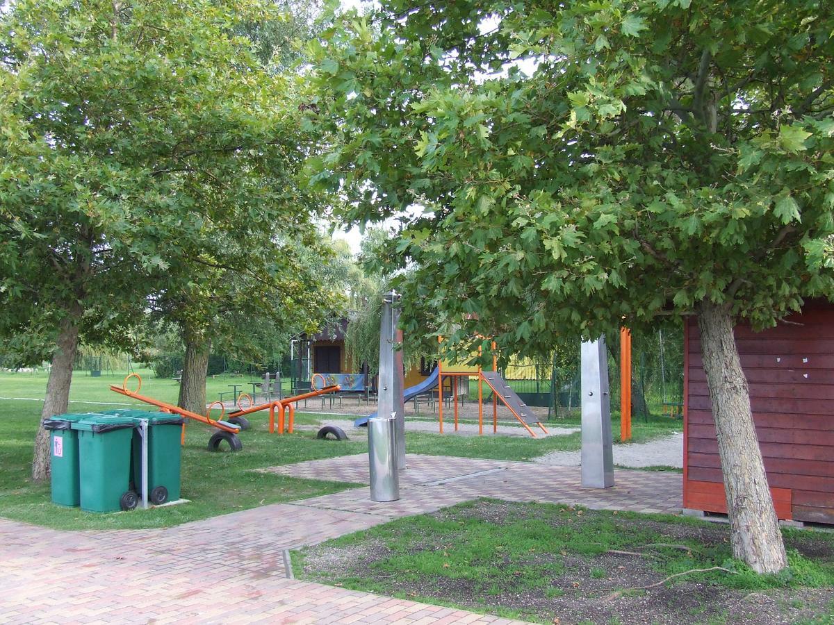 Vitorlás Nyaralóház Balatonmáriafürdő Kültér fotó